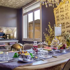  Bed & Breakfast La Maison Du Theatre
